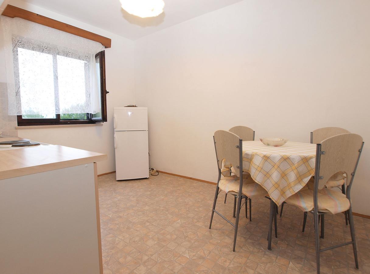 Apartments Dvorine 1210 Banjole Extérieur photo