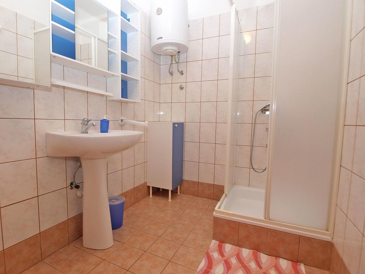 Apartments Dvorine 1210 Banjole Extérieur photo