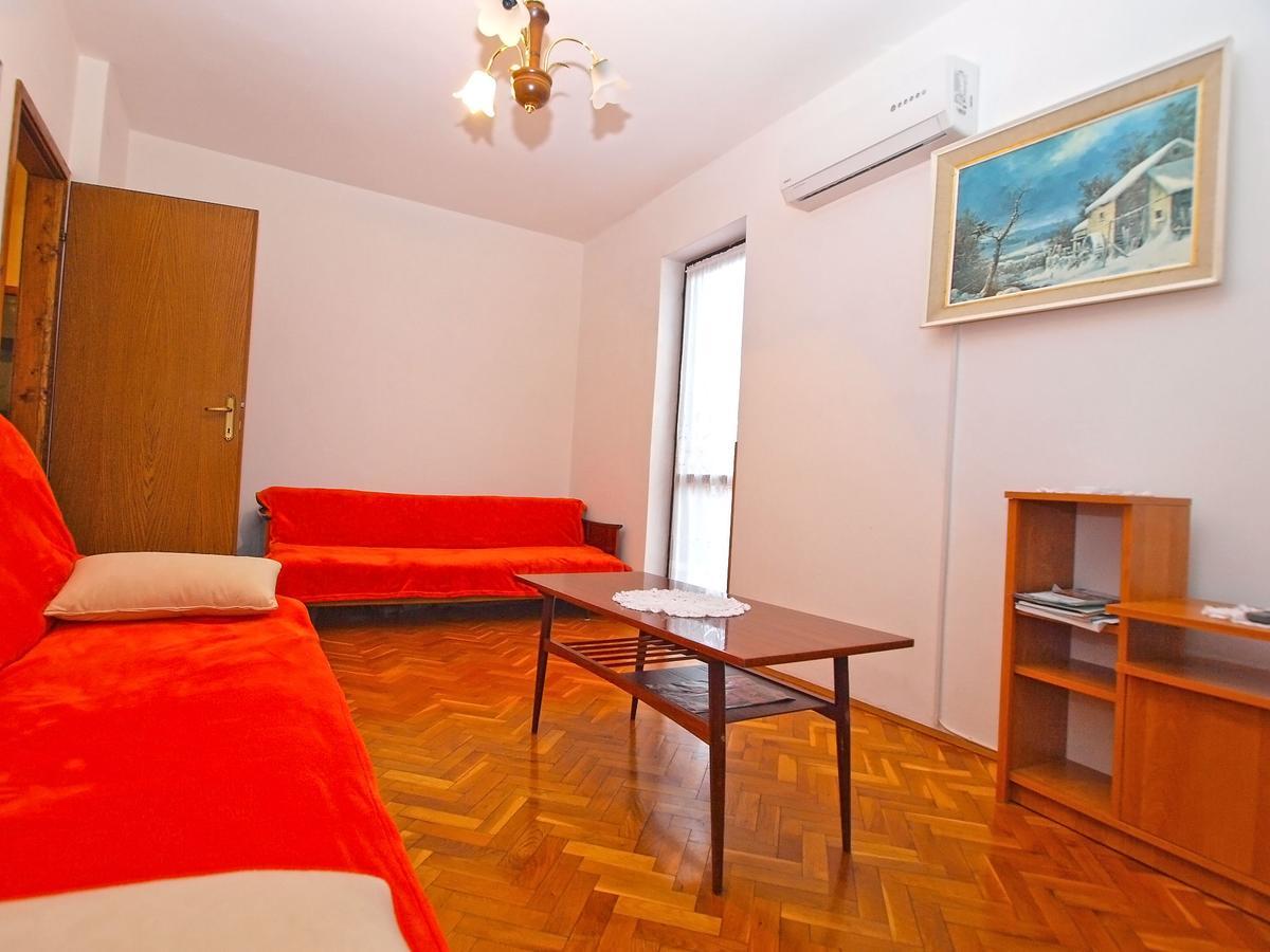 Apartments Dvorine 1210 Banjole Extérieur photo